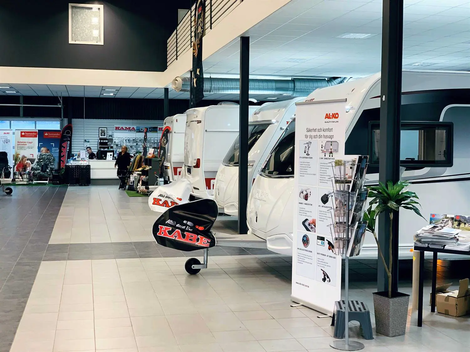 Interiörbild utställning Fritidsfordon Öst